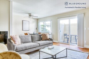 12610 Braddock Dr in Los Angeles, CA - Building Photo