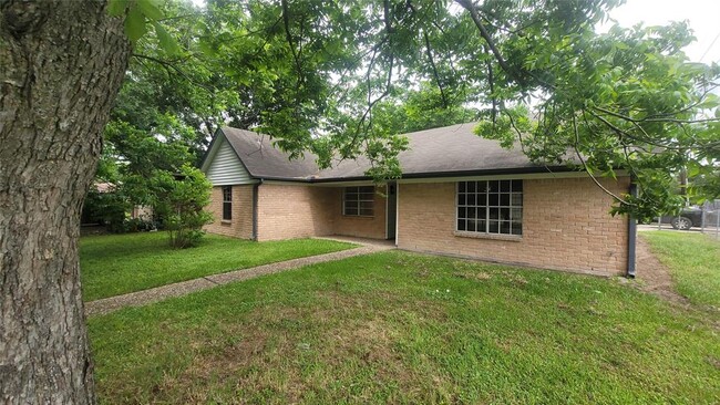 property at 11002 Melba Ln