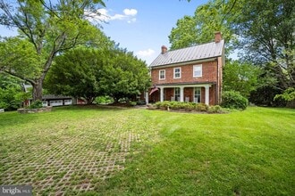 36940 Philomont Rd in Purcellville, VA - Building Photo - Building Photo