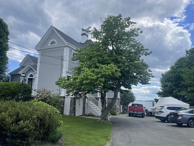 69 Rockland St in Swampscott, MA - Building Photo - Building Photo