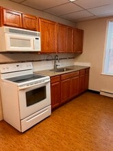 219 Main St, Unit #2 in Imperial, PA - Building Photo - Building Photo