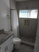 2442 Granville Ave in Los Angeles, CA - Building Photo - Building Photo