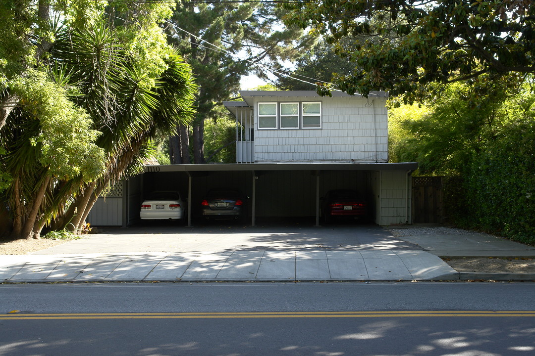 1110 Laurel St in Menlo Park, CA - Building Photo