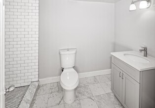 56 Park St in Jersey City, NJ - Building Photo - Building Photo