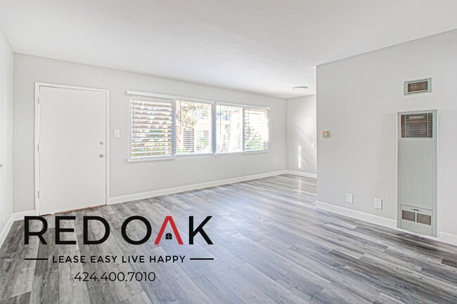 property at 1425 E Appleton St