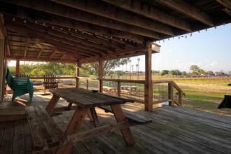 1504 Ranch Rd 261 in Buchanan Dam, TX - Building Photo - Building Photo