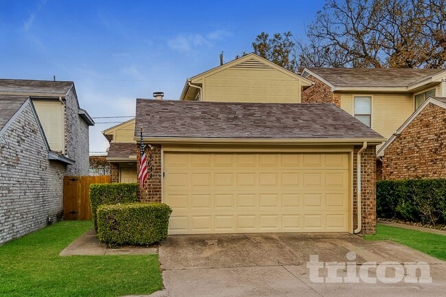 1611 Sunset Village Dr