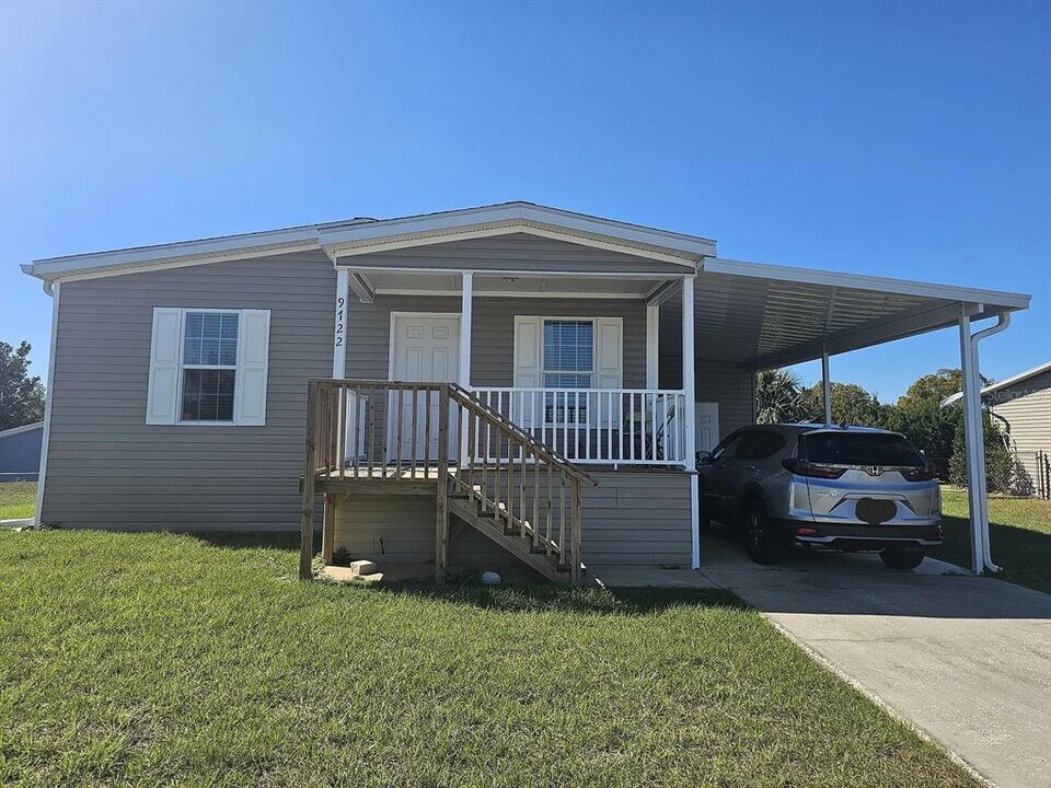 9722 Scepter Ave in Brooksville, FL - Building Photo