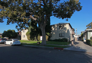 925-935 W Angeleno Ave Apartments