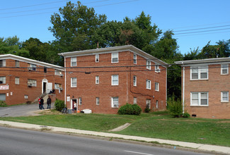 6502 Central Ave in Capitol Heights, MD - Foto de edificio - Building Photo