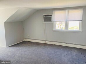 240 W 7th Ave in Conshohocken, PA - Building Photo - Building Photo