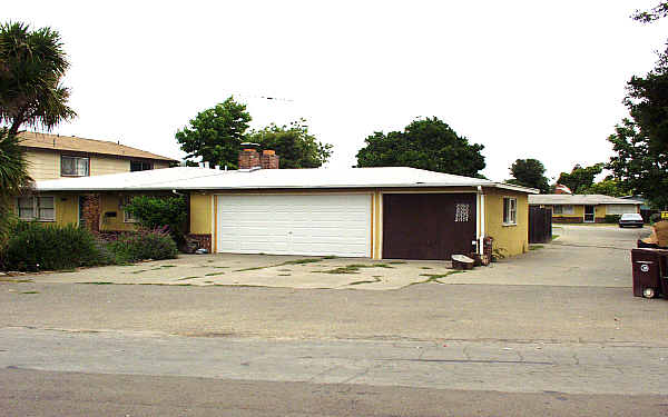 21560 Haviland Ave in Hayward, CA - Building Photo - Building Photo