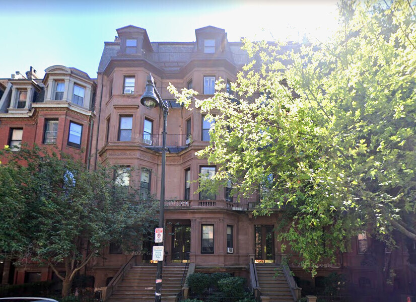 209 Beacon St, Unit 5F in Boston, MA - Building Photo