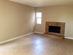 6560 College Grove Dr in San Diego, CA - Building Photo - Building Photo