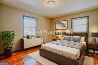 2877 Whispering Hills Dr in Atlanta, GA - Building Photo - Building Photo