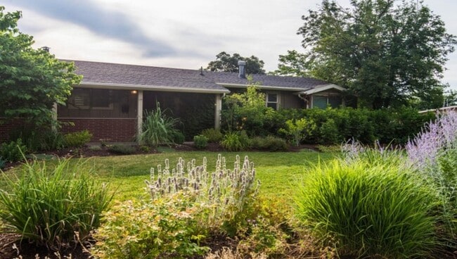property at 4326 S 2900 E St