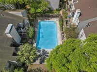 9707 Richmond Ave. photo'