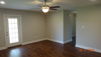 20300 Songbird Dr in Athens, AL - Building Photo - Building Photo