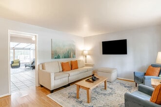 304 N University Blvd in Mobile, AL - Building Photo - Building Photo