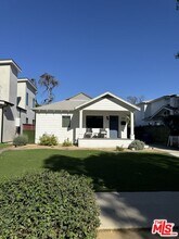 446 N California St in Burbank, CA - Building Photo - Building Photo