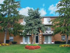 Alpine Village Apartments
