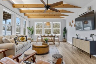 304 Tide St in Waveland, MS - Building Photo - Building Photo