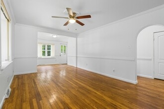 8189 Old Mill Rd in Pasadena, MD - Building Photo - Building Photo