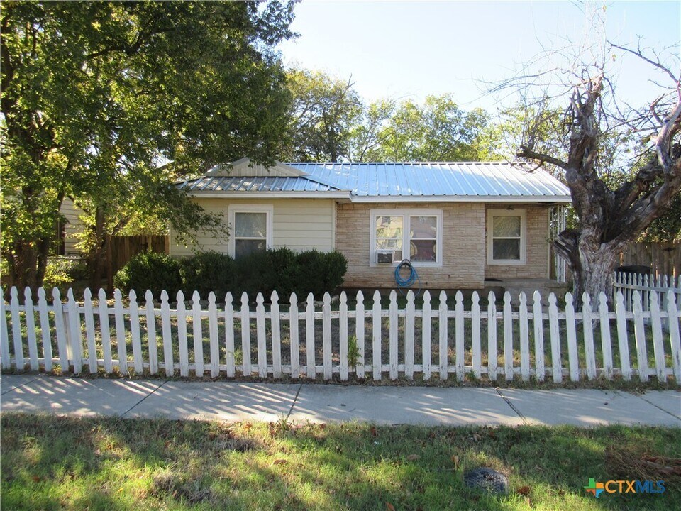 1002 Duncan Ave in Killeen, TX - Building Photo