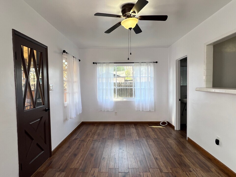 7920 Vanalden Ave in Los Angeles, CA - Building Photo