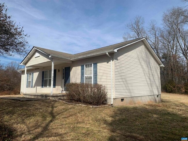 7075 Maudes Ln in Gordonsville, VA - Building Photo - Building Photo