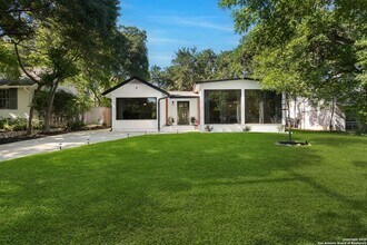 423 College Blvd in San Antonio, TX - Building Photo - Building Photo