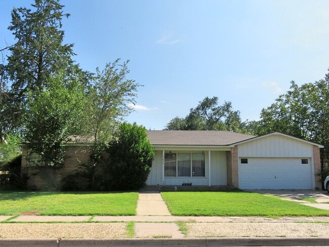 property at 3605 40th St