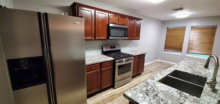 5106 Prosperity Cir in Houston, TX - Building Photo - Building Photo