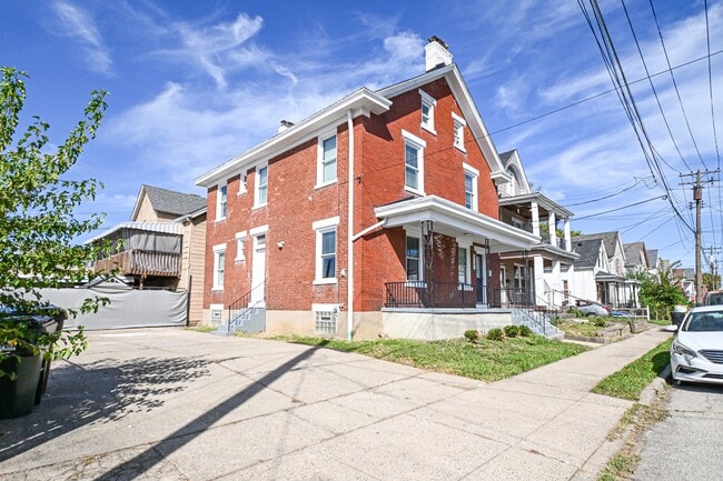 5107 Hunter Ave in Norwood, OH - Building Photo - Building Photo