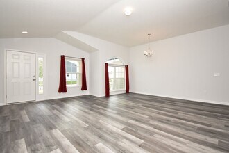 5132 NW 83rd Pl in Gainesville, FL - Building Photo - Building Photo