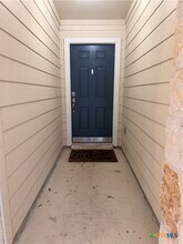 647 Tom Kemp Dr in New Braunfels, TX - Building Photo - Building Photo