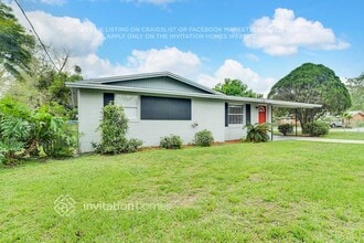 201 Spring Lake Cir in Ocoee, FL - Building Photo - Building Photo