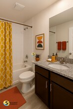 1929 Laverna Ave in Lehigh Acres, FL - Foto de edificio - Building Photo