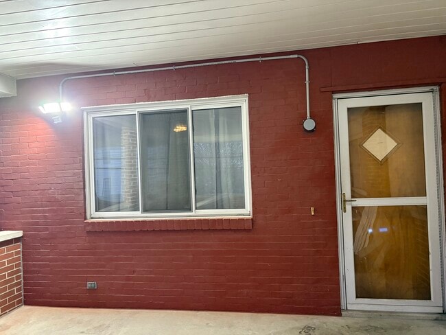 516 Cato St in Pittsburgh, PA - Foto de edificio - Building Photo