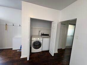 811 N Harlem Ave in Oak Park, IL - Building Photo - Building Photo