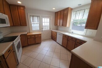 410 Woodland Dr in Birmingham, AL - Building Photo - Building Photo