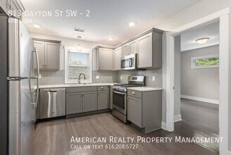 813 Dayton St SW in Grand Rapids, MI - Building Photo - Building Photo