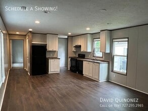 5818 Alta Vista Ct in Fort Wayne, IN - Building Photo - Building Photo