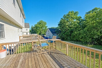 412 Vley Rd, Unit 412 in Schenectady, NY - Building Photo - Building Photo