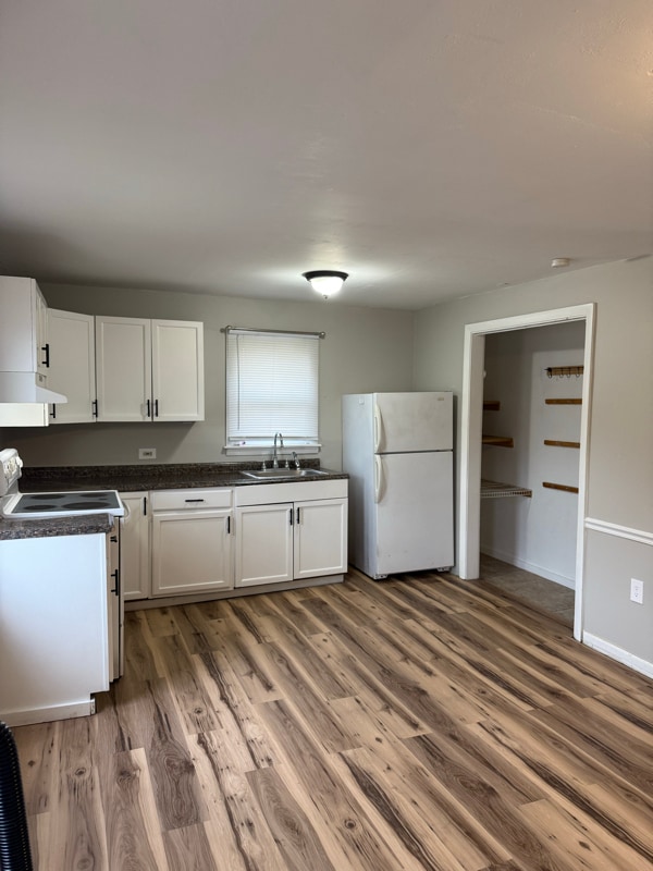 18-20-20 S Walnut St in Wauregan, CT - Building Photo - Building Photo