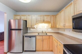 78 W 10th St in St. Paul, MN - Building Photo - Building Photo