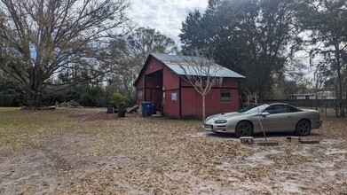 19032 Causeway Blvd in Land O Lakes, FL - Building Photo - Building Photo