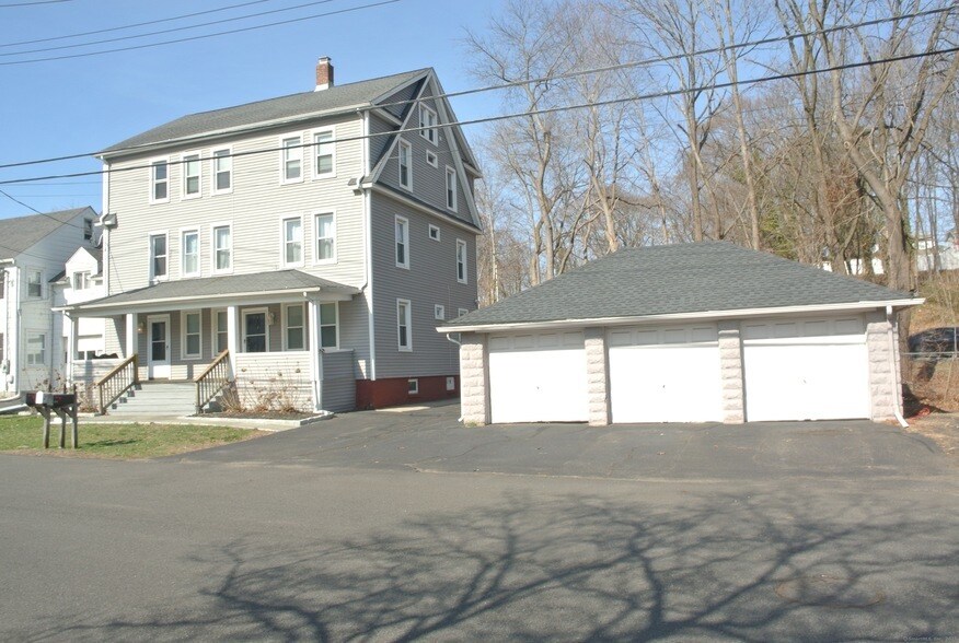 115 Maltby St, Unit 1081-CLASSIC in Shelton, CT - Building Photo