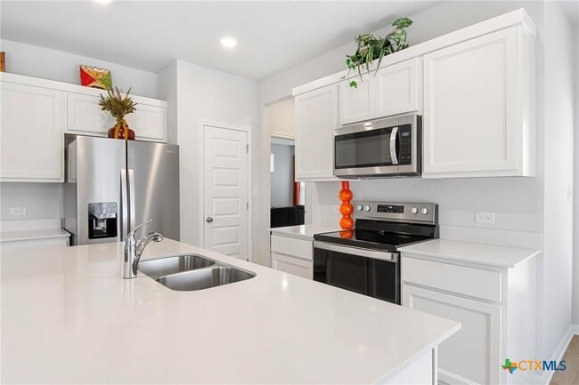 149 Cutleaf in San Marcos, TX - Foto de edificio - Building Photo