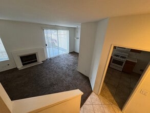 2280 Lago Ventana in Chula Vista, CA - Building Photo - Building Photo